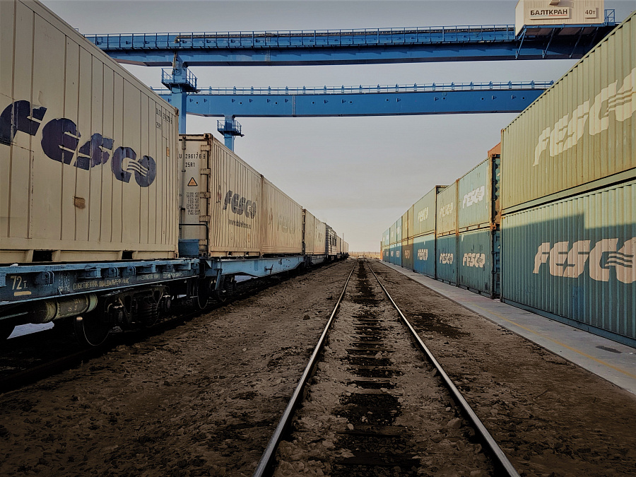 FESCO launches a new regular container train from Khabarovsk to Vladivostok