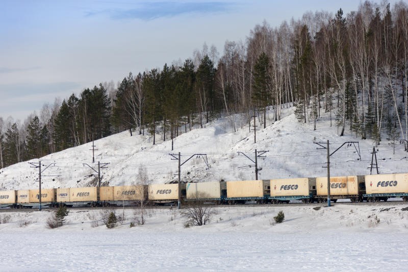 Russian Railways, Ministry of Transport of Japan and FESCO send first refrigerated containers with Japanese cargo to Europe via the Trans-Siberian Railway